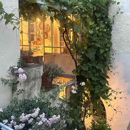 La Robina Maison Πανσιόν *