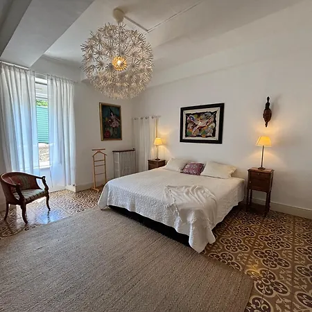 Πανσιόν La Robina Maison Saint-Pons-de-Thomieres