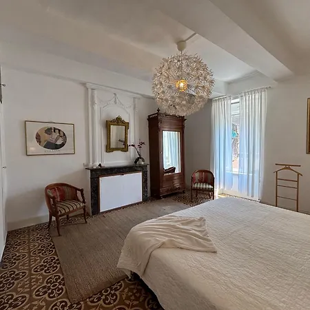 Πανσιόν La Robina Maison