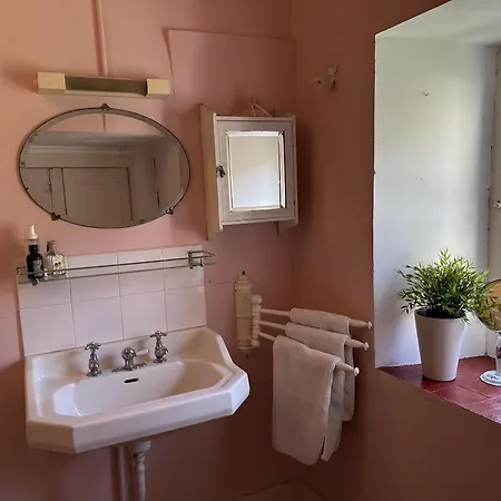 Πανσιόν La Robina Maison *